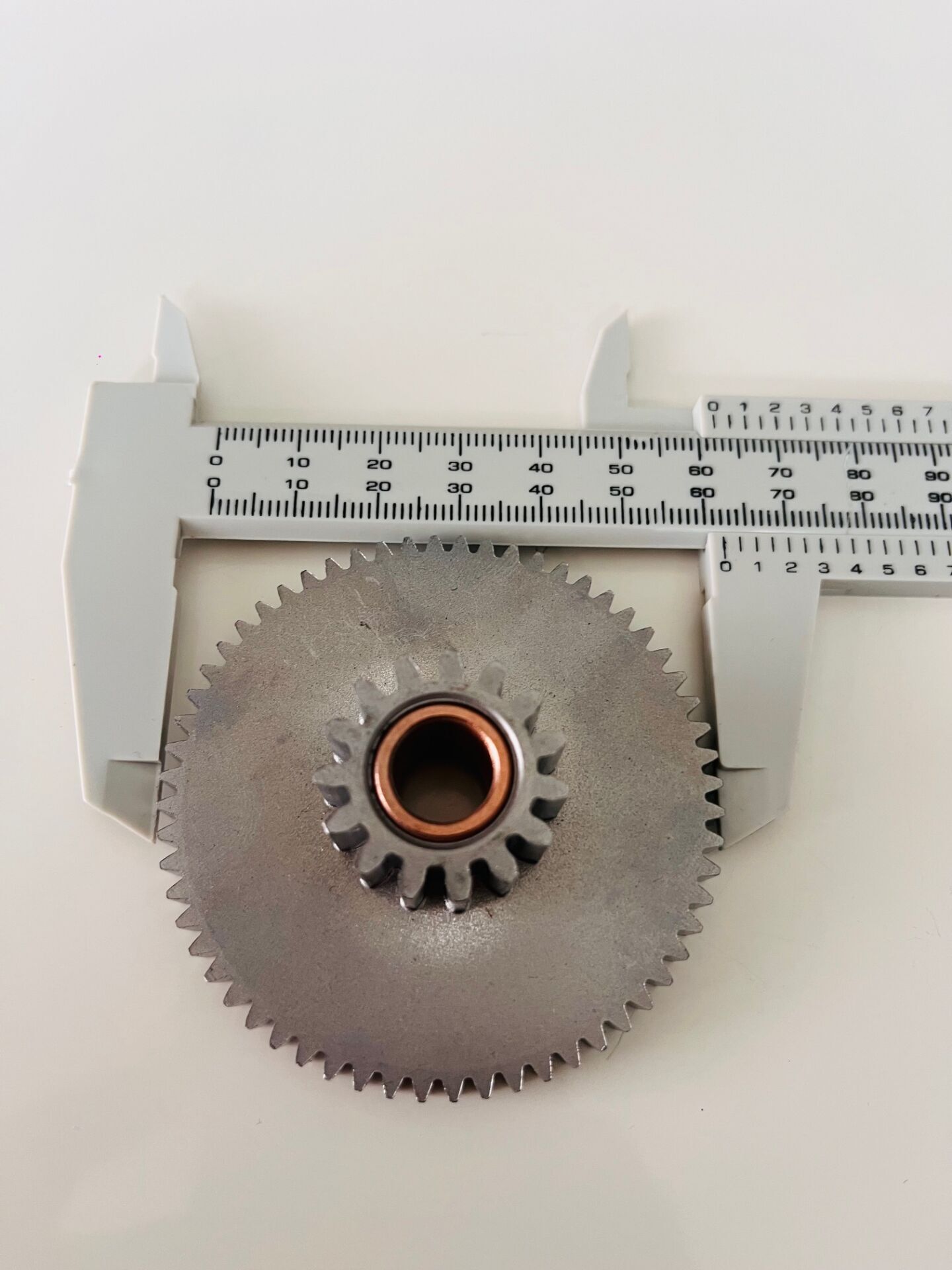 Blue House BH 567 MG Kıyma Makinesi Orta Dişlisi - 1 Adet