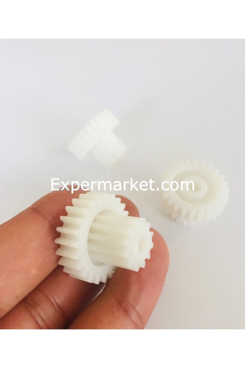 ARÇELİK K 8138 HB In Love BLENDER SETİ HAZNE KAPAĞI ORTA AKTARMA DİŞLİSİ - 1 ADET