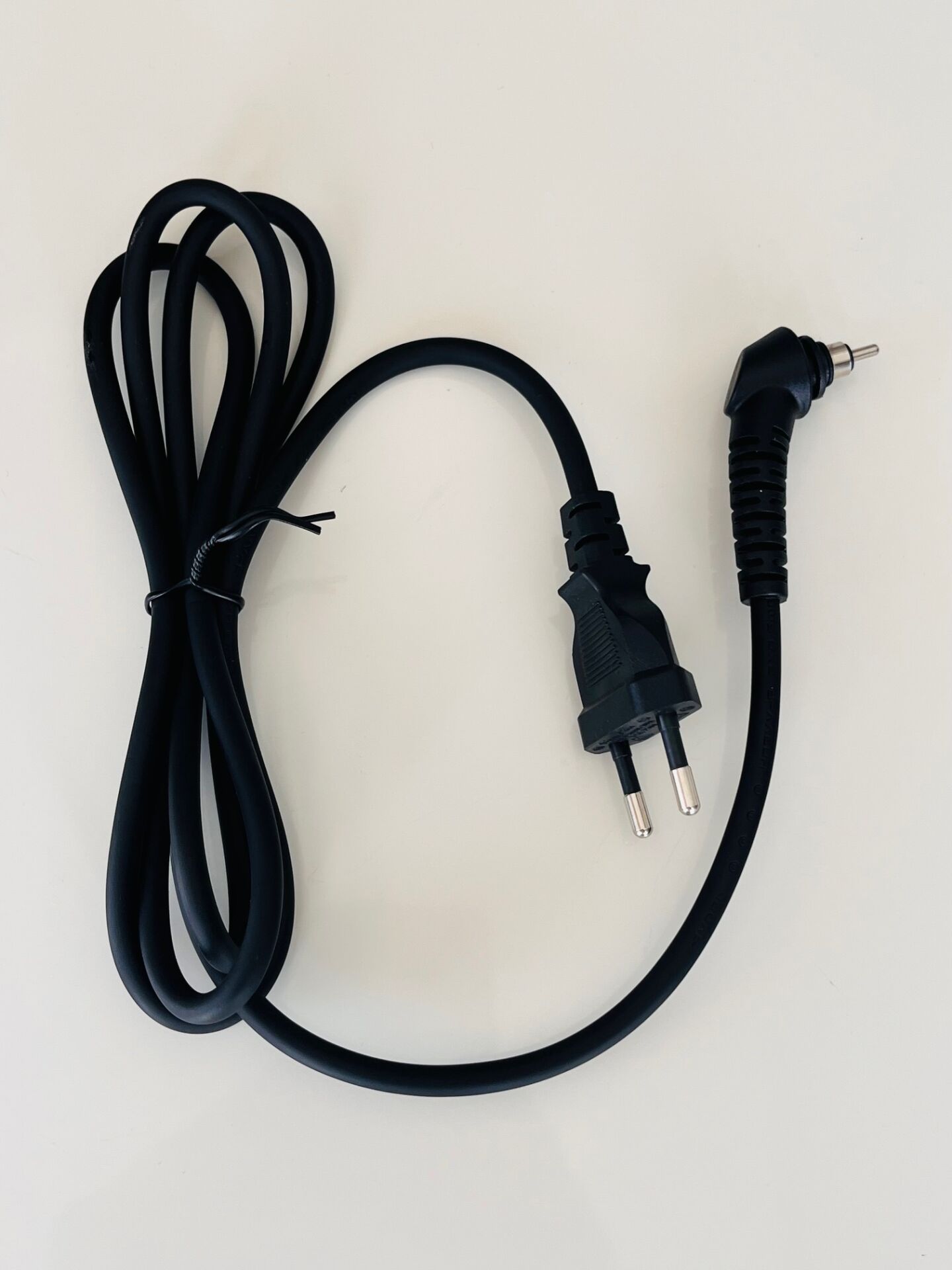 Braun Type 3546 Saç Düzleştirici ve Saç Düzleştirme Kablosu - 1 Adet